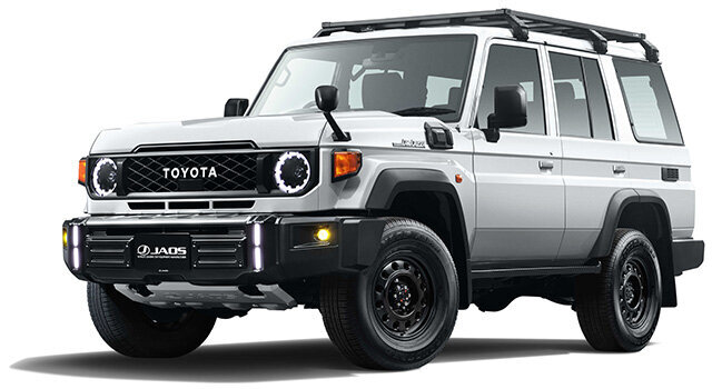 【Land Cruiser "70"】Enhance durability and individuality with a bonnet protector and aluminum wheels