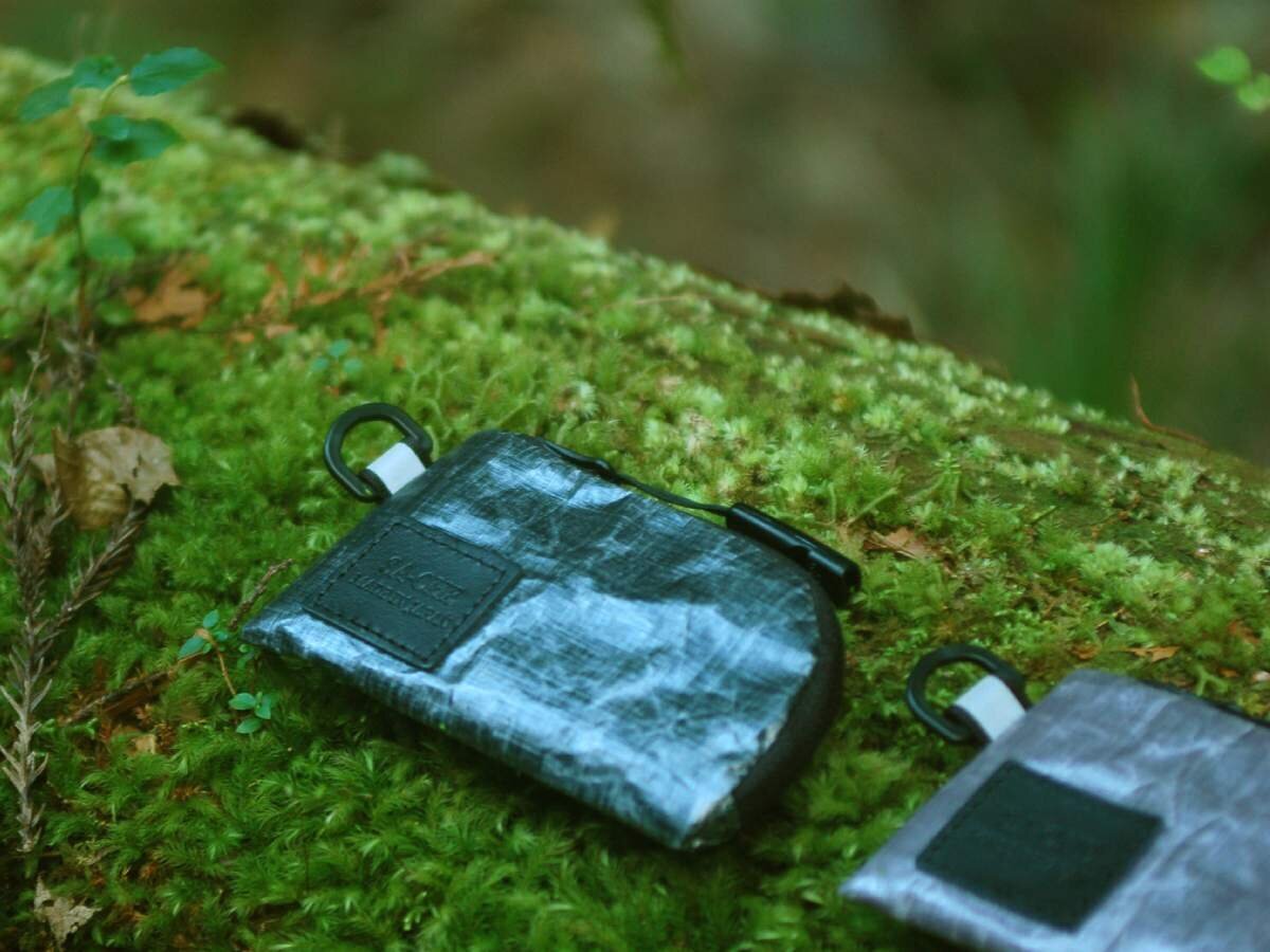 【Mountaineering】About 15 times stronger than steel!? A mini wallet made with ultra-high-spec materials is here