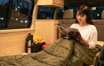 【Sleeping Bag】The fleece lining is so warm! It has a double zipper design for easy temperature adjustment!