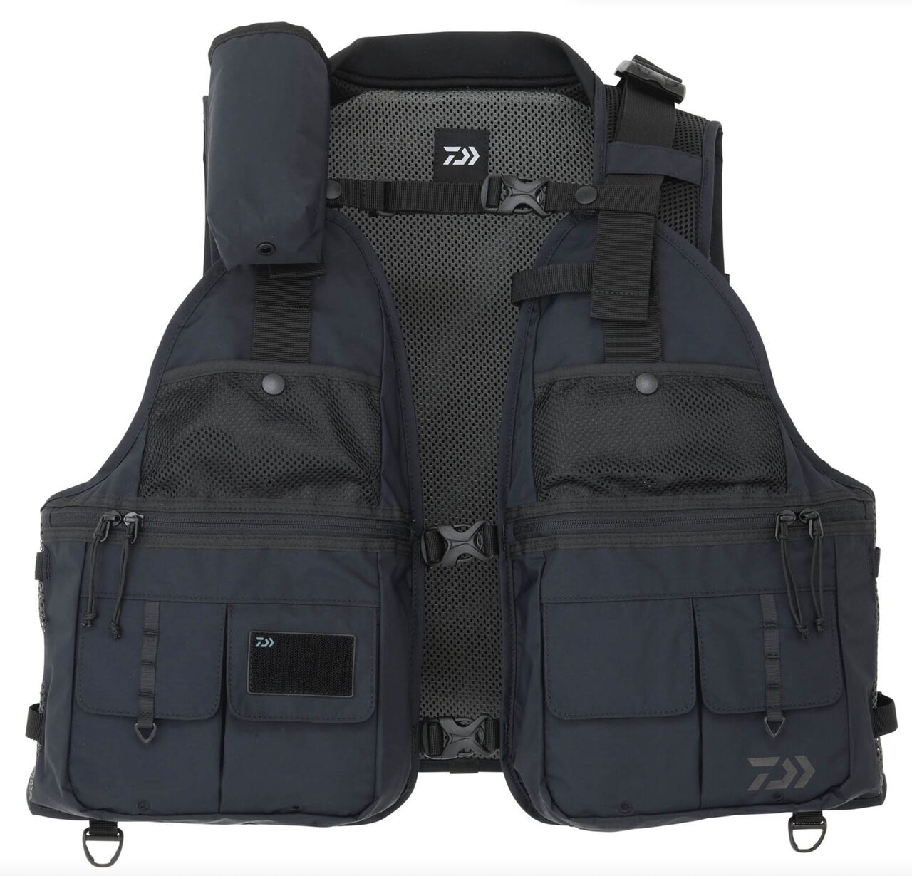 [Fishing] I want to wear it for stream and lake trout! The large capacity pocket can fully accommodate lure cases and drinks