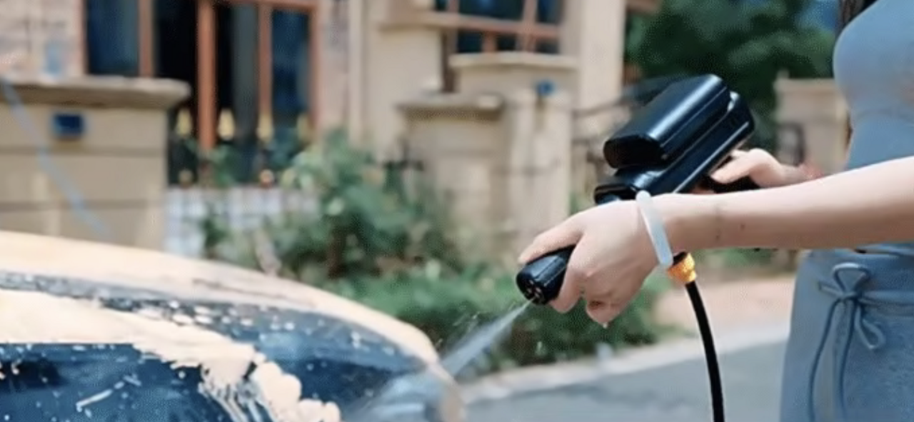 【Car Wash Gadget】Shiny by the end of this year! Handy high pressure washer that can also be used for spring cleaning