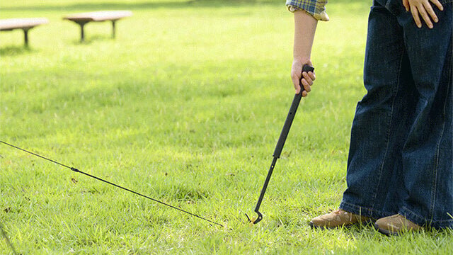 The sensation of popping out with a "pon pon pon"! Free from the heavy labor of packing up with specialized gear for peg removal