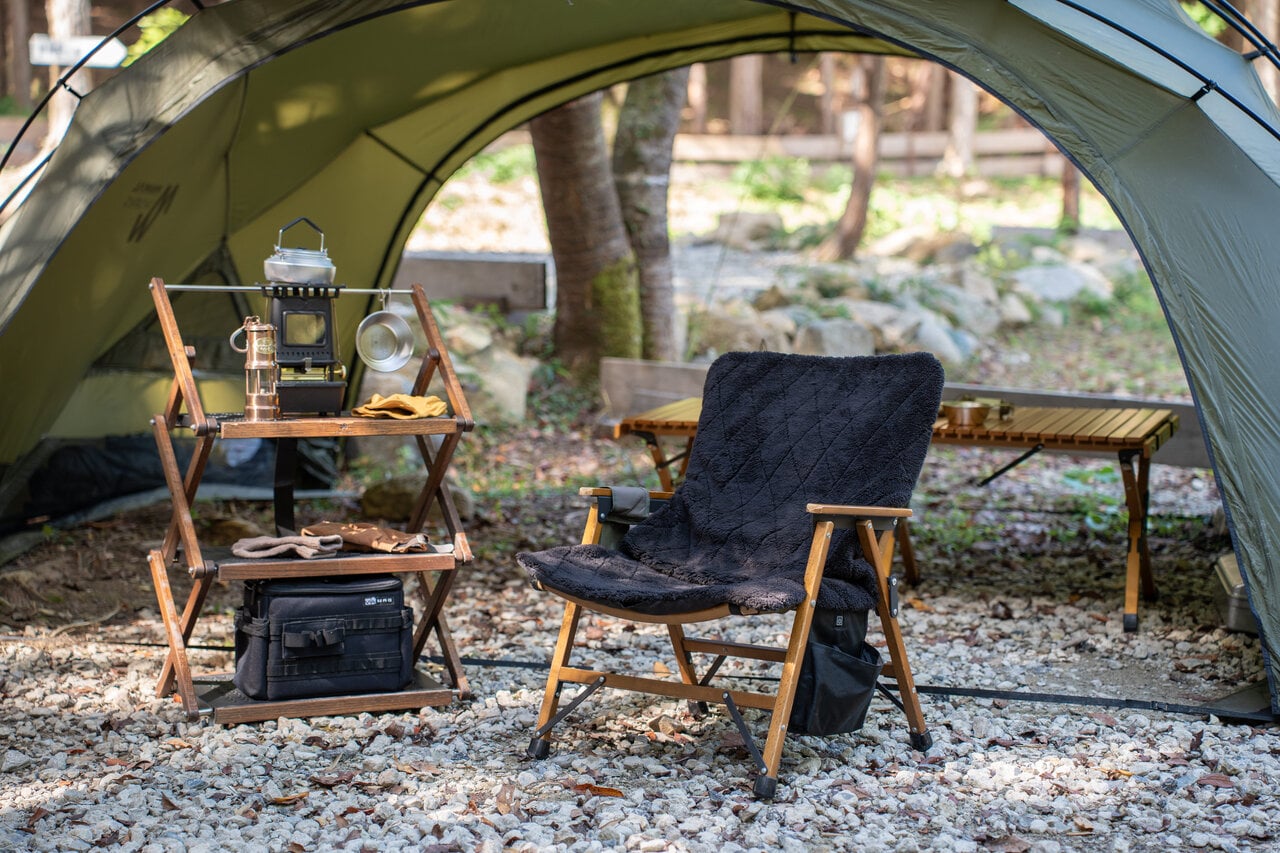 【初日の出にも】愛用アウトドアチェアも冬支度!電熱ヒートカバーですぐポカポカに