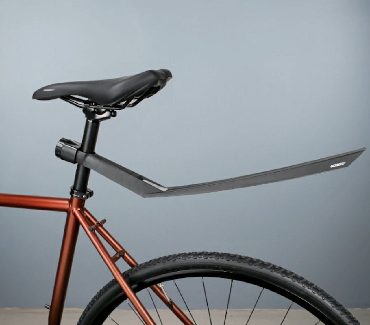 【Bicycle】No tools needed, easily attached! A rear fender that blends seamlessly with the body like an OEM part.