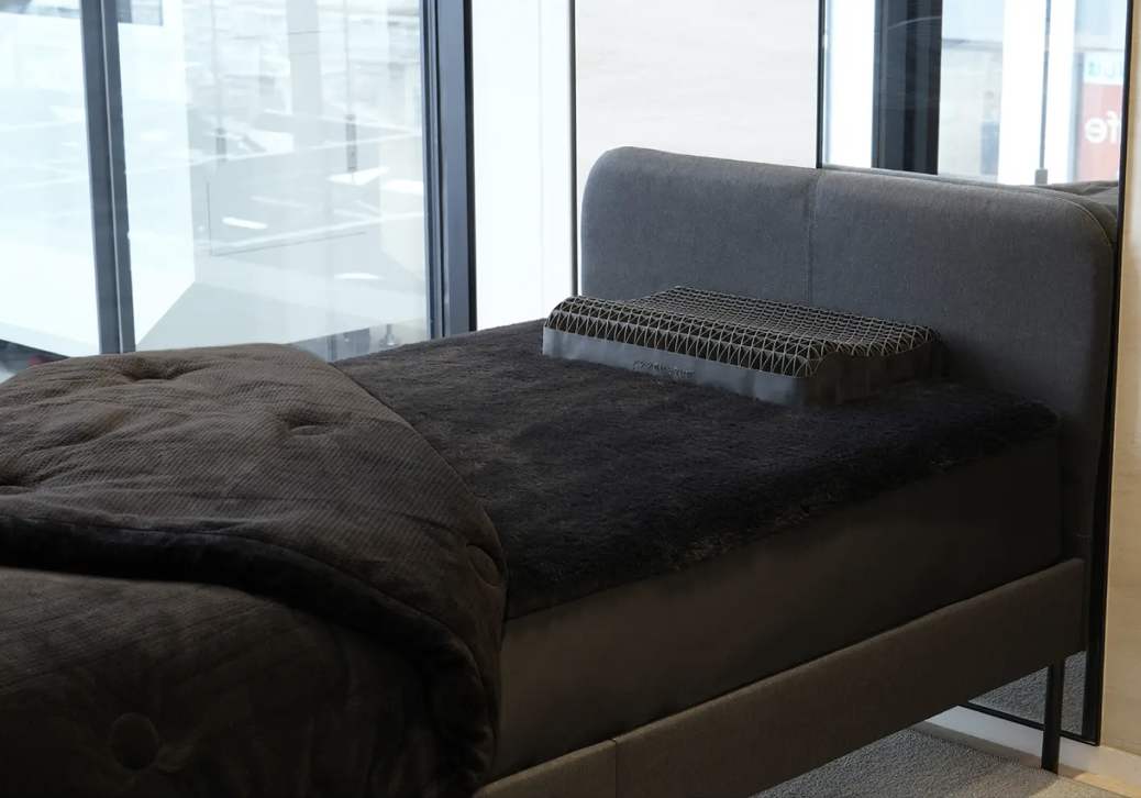 New release of the "No Sheep Needed" series! Once wrapped in the warm sheets, you'll fall asleep in 2 seconds…!?