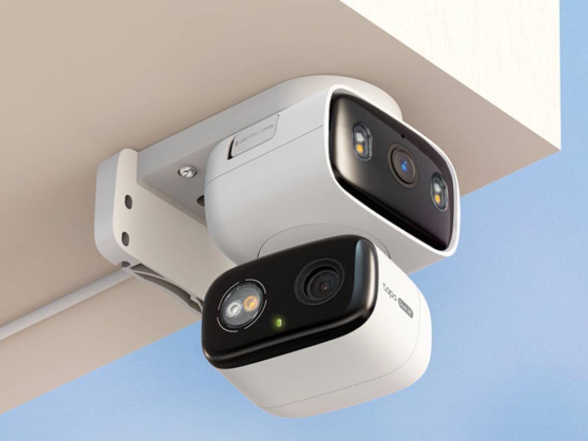 【Year-end and New Year Absence Measures】 From indoors to the parking lot! A camera with dual lenses that won’t miss a thing