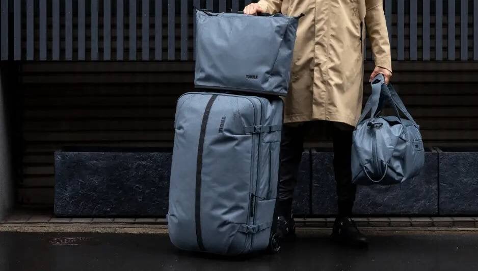 【年末年始の旅行】アクティブ旅の相棒!セット使いしたいスーリー多⽤途トラベルバッグ