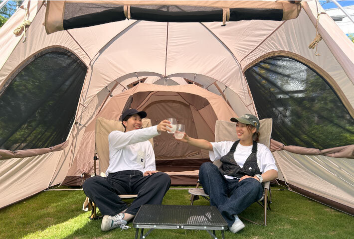 【Winter Camping】Spacious like a living room! The two-room tent equipped with large windows is incredibly open