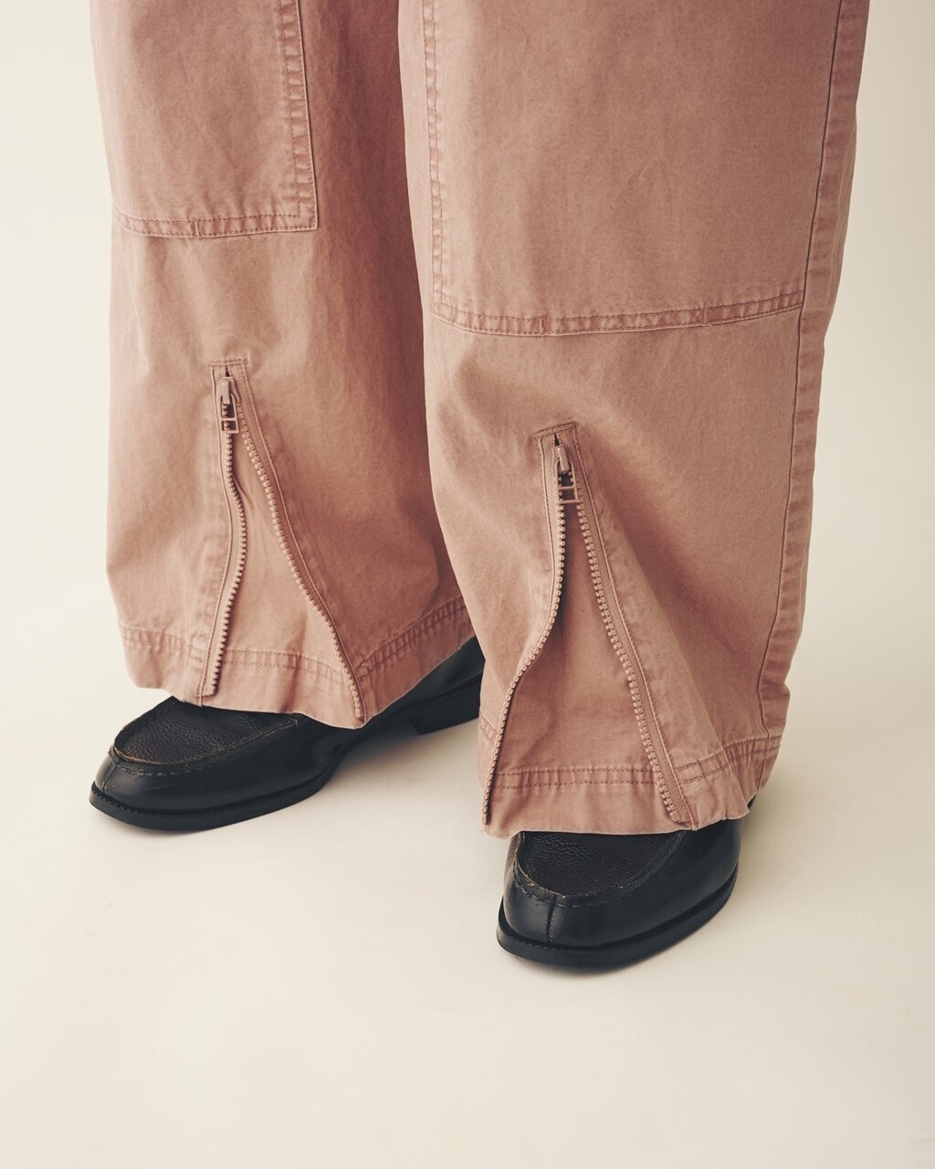 【NULL TOKYO×JOURNAL STANDARD relume】Pants with a Changing Silhouette