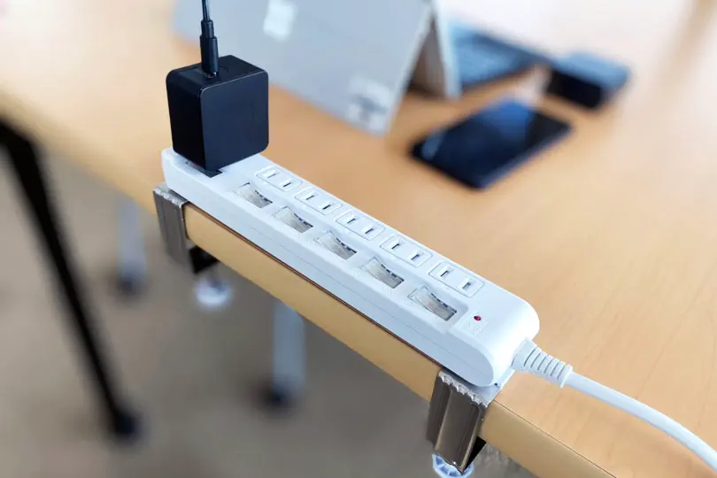 【While you're spring cleaning】Eliminate those minor inconveniences while charging! Discover the ideal tap that doesn't move and requires no tools