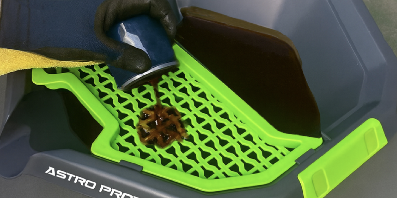 【Year-End Car Care】This one unit for both tools and waste oil! A caster-equipped trolley where the oil pan fits perfectly!