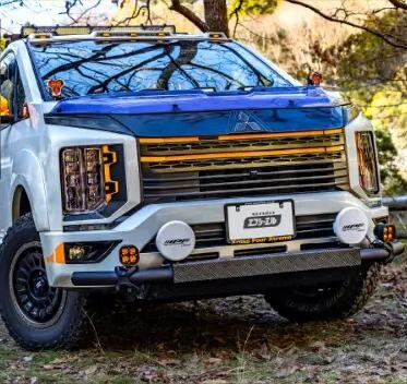 【愛車カスタム】扱いやすいのは“ロゴなし”だから！ワークライトカバーで個性演出だ