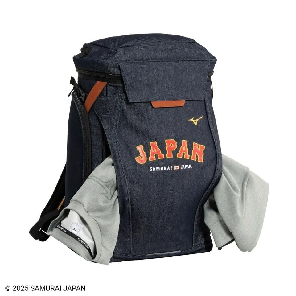 【Watching WBC】Carry the spirit of Samurai Japan! The professional player's bat transforms into a denim bag