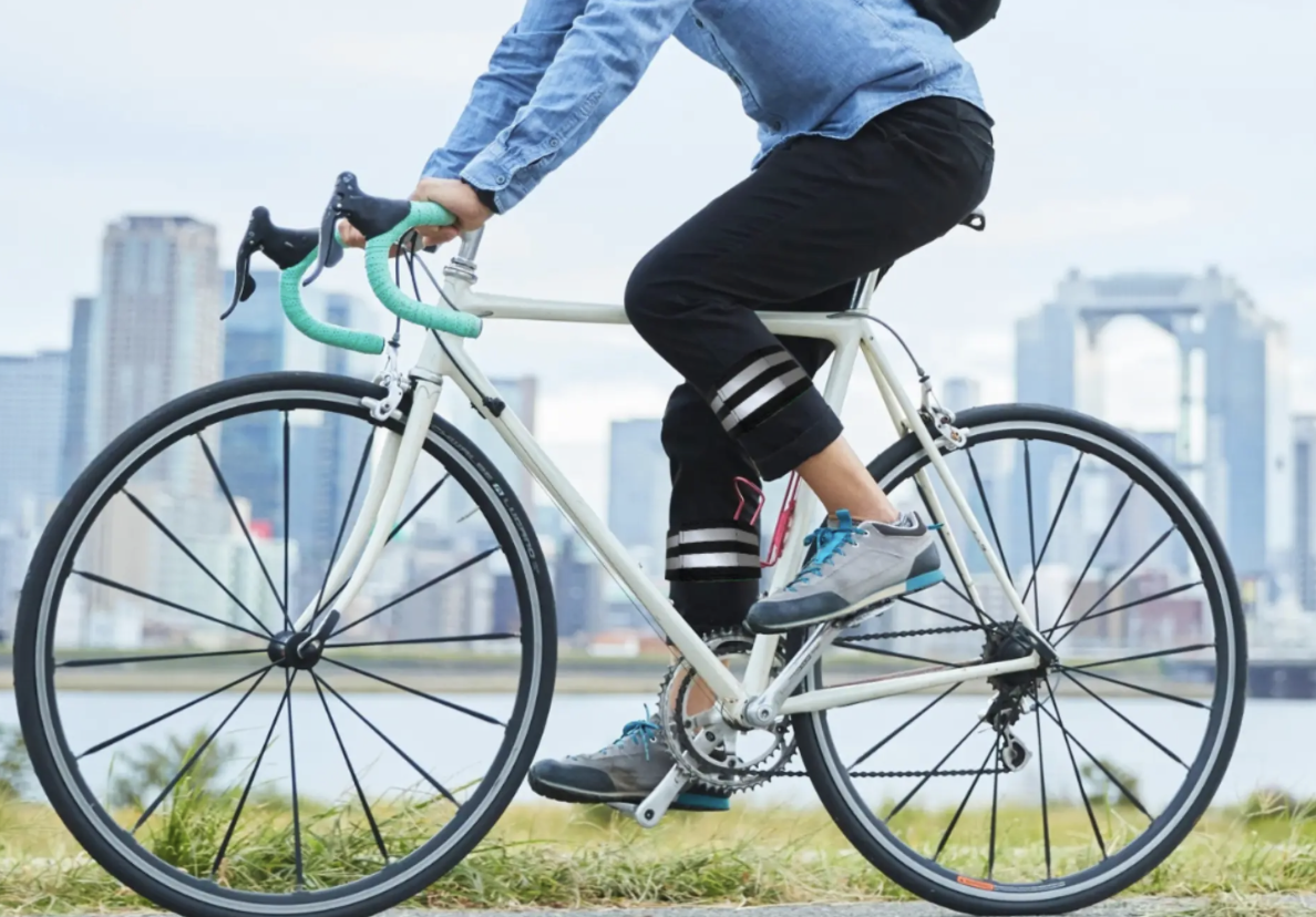 [Bicycle] Be careful of entanglement accidents! I want to wrap the band once for a safety measure.