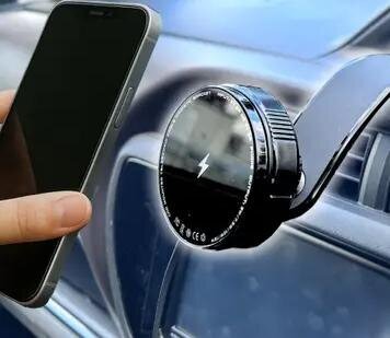 【In-Car】Say goodbye to dangling cables! This wireless charging holder is the reason for no mess