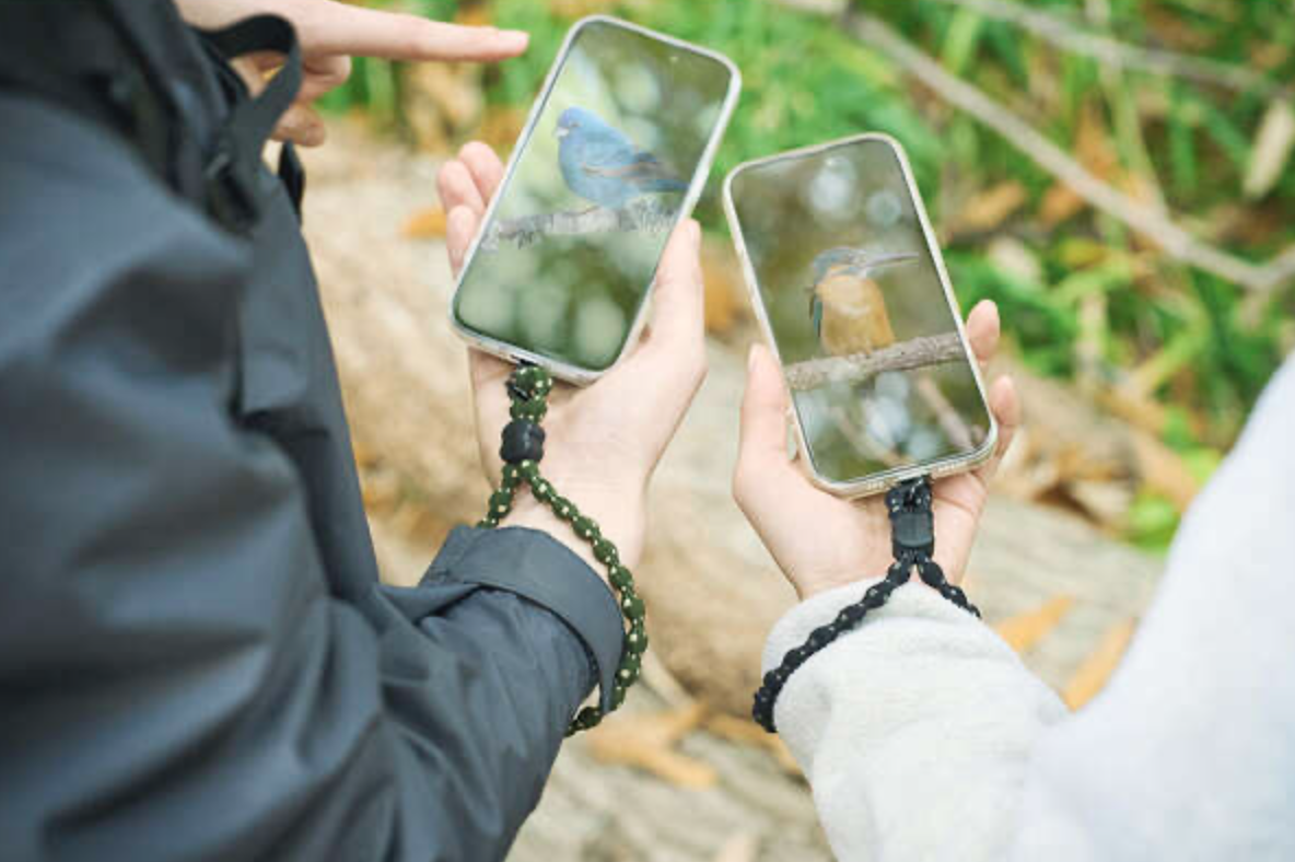 【スマホ小物】電子決済＆撮影もスムーズ！伸縮式ハンドストラップ、ショルダーストラップ