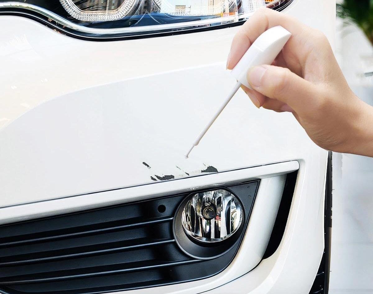 【キズのセルフ補修】調色いらず！メタリック塗料ペンの“ちょん塗り”でサビも防ぐ