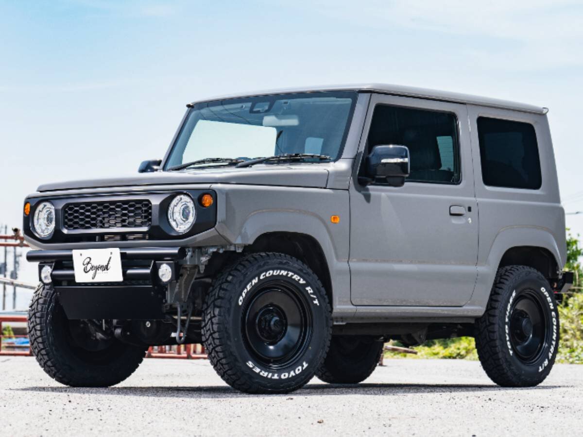 【ジムニー】テーマは「純正然」！シンプルスタイルグリル＋パイプバンパーでカスタム