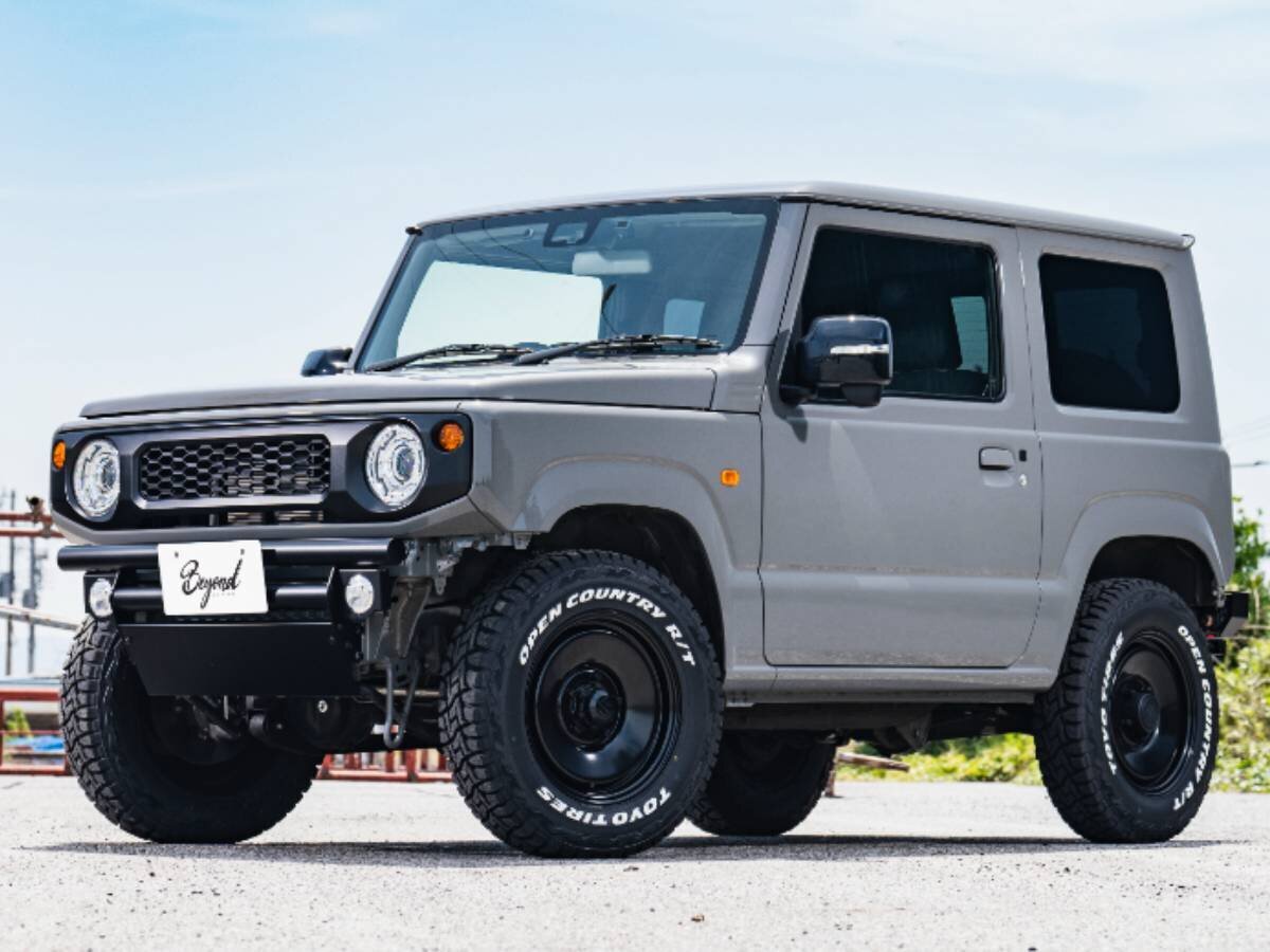 【Jimny】The theme is "Genuine"! Custom with Simple Style Grill + Pipe Bumper