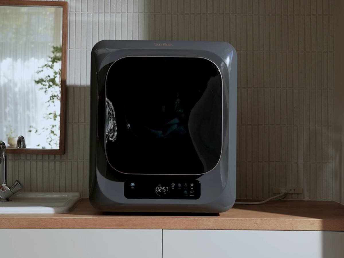 【Time-saving Appliances】Pollen removal rate of 96.6%! Electric outlet-type clothing dryer eliminates the need for outdoor drying