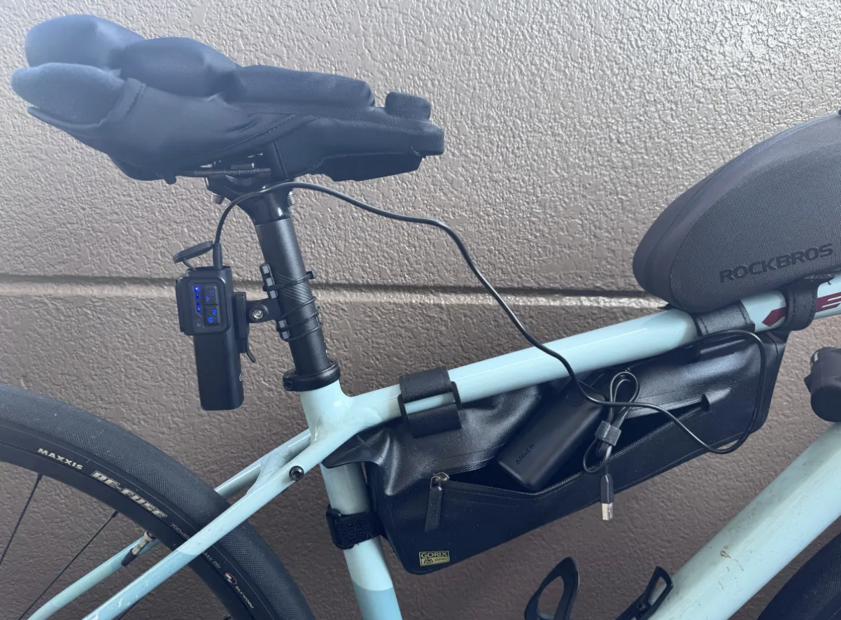 【Bicycle】Instant Check with Smartphone Link! The Rear Light Integrated Dash Cam is also Great for Avoiding Troubles