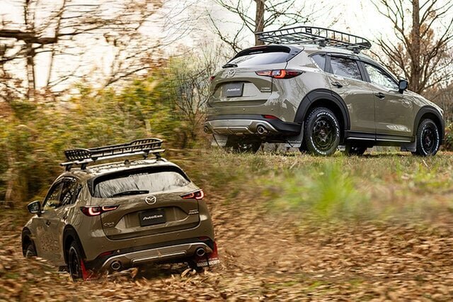 【Mazda CX-5】Customize your footwell robustly! The black mud flap set is just the right balance.