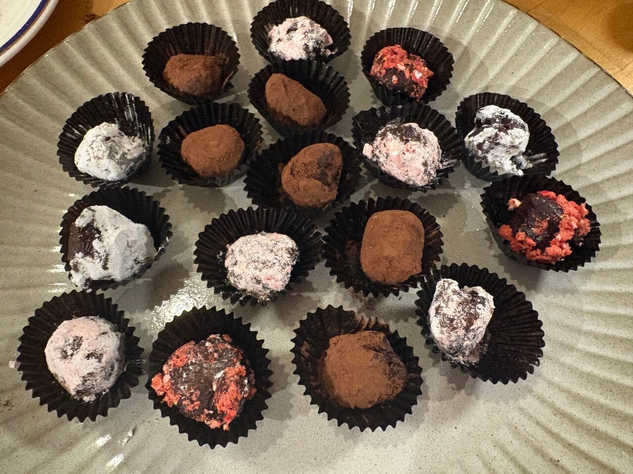 Handmade Valentine's at Muji! Tried making "Make Your Own Truffles" in the men's kitchen