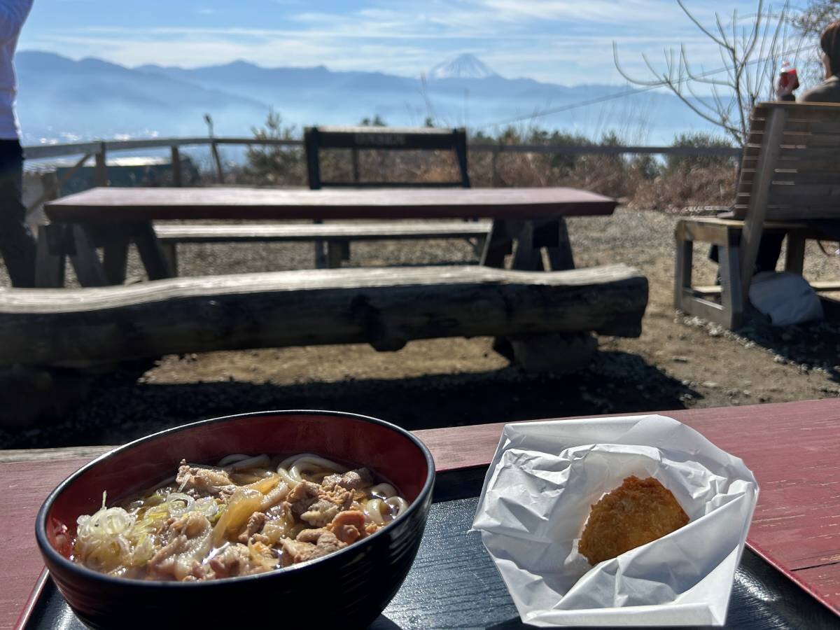 【山梨】癒やしを求めて「ほったらかし温泉」へ！ 温泉と名物グルメを満喫してきた