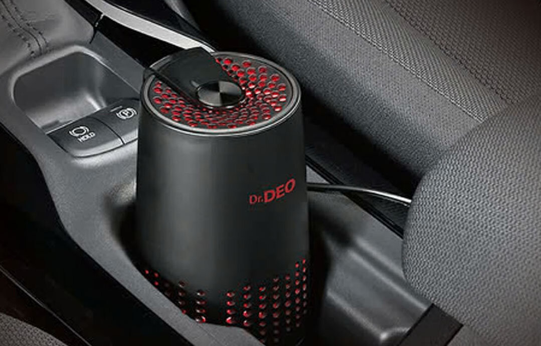 【クルマの花粉対策3選】車内が被害を受ける前に！モップ＆シャンプー、小型サーキュレーションも