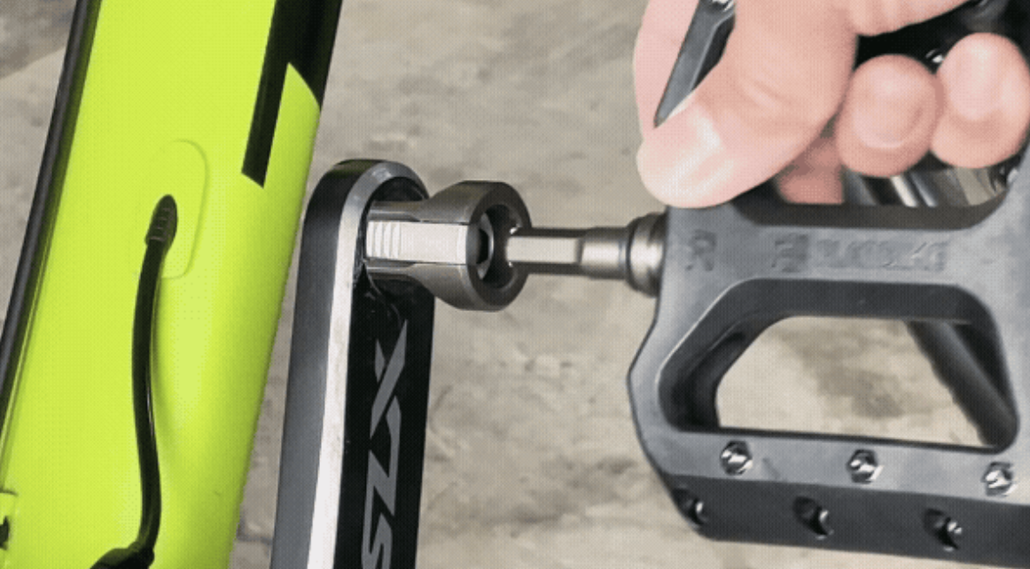 自転車好きライターも気になる！“1秒脱着”ペダルで街乗りがこんなにラクになるなんて