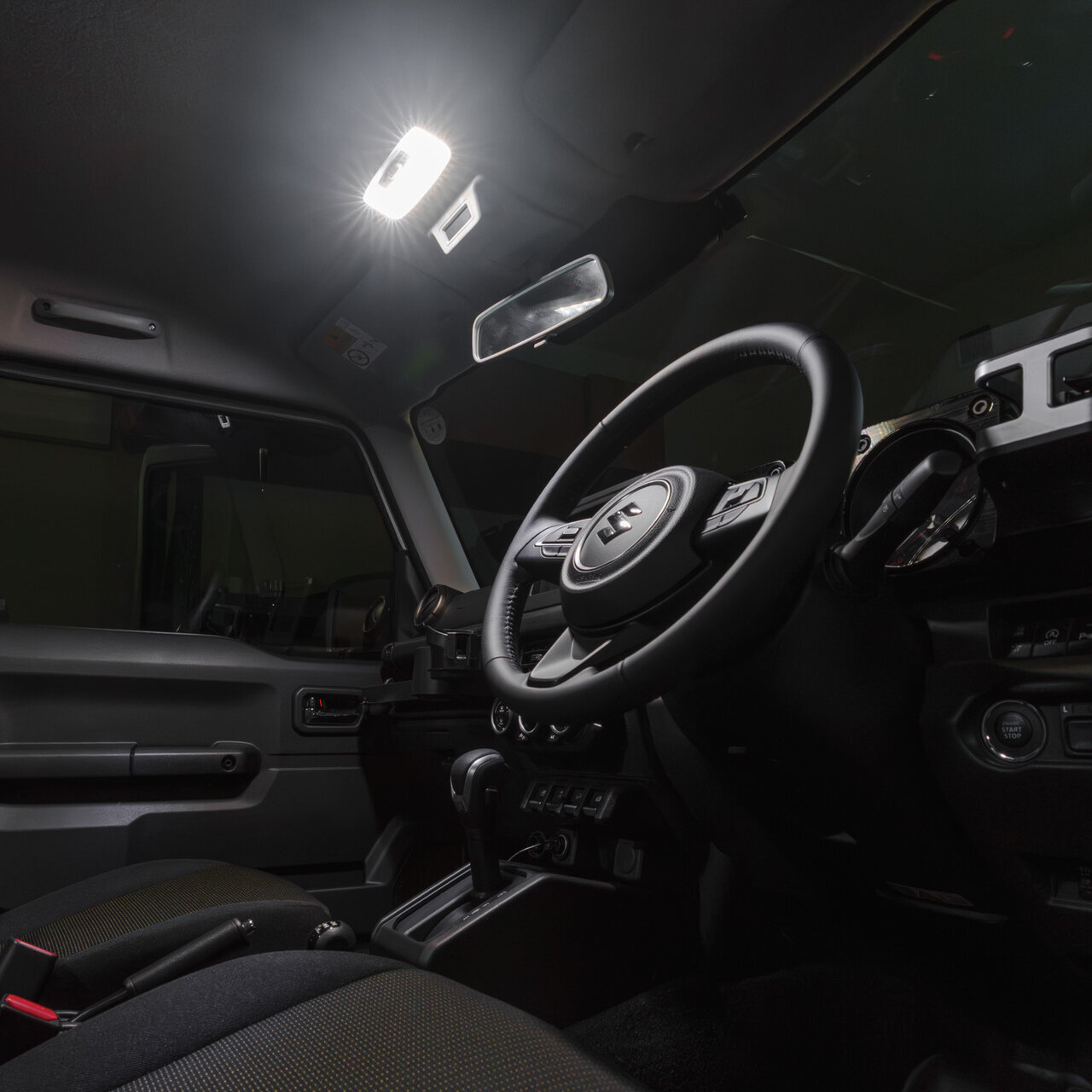 【Jimny “3000 yen range” DIY】Switch brightness & color with one touch! LED room lamp that blends in with genuine quality