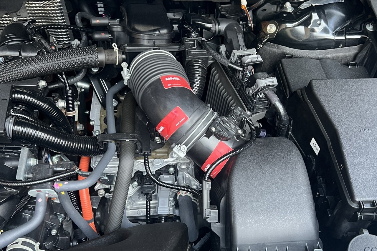 Just open your beloved car and stick it on the "air cleaner"! What is the effect of the car static electricity suppression sheet?<