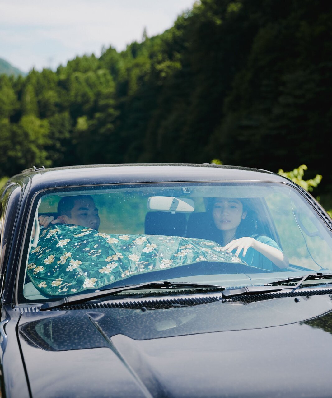 [Spring Car Trip] A sunshade that "decorates" instead of hiding! Seat covers and expansion pockets also...