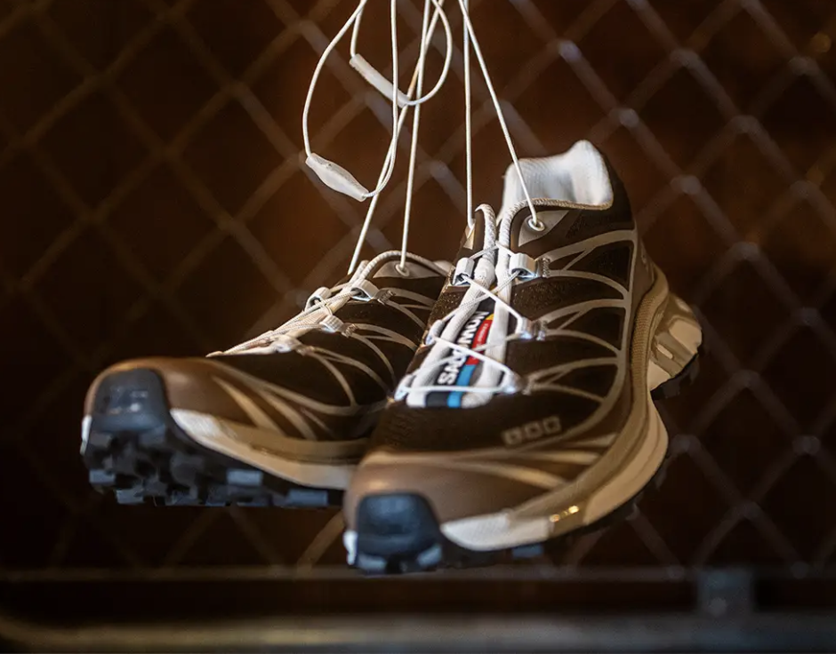 【トレラン】伝説シューズ、サロモン「XT-6」にコラボ限定の“Earth Brown”