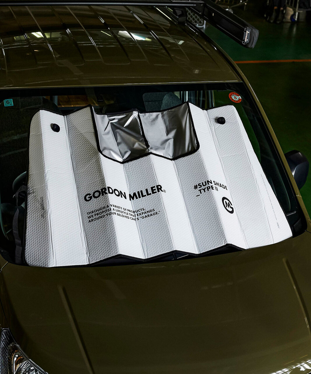 【カー用品】春先から気温上昇！紫外線カット＆目隠しに役立つ“ジャンボ”シェード