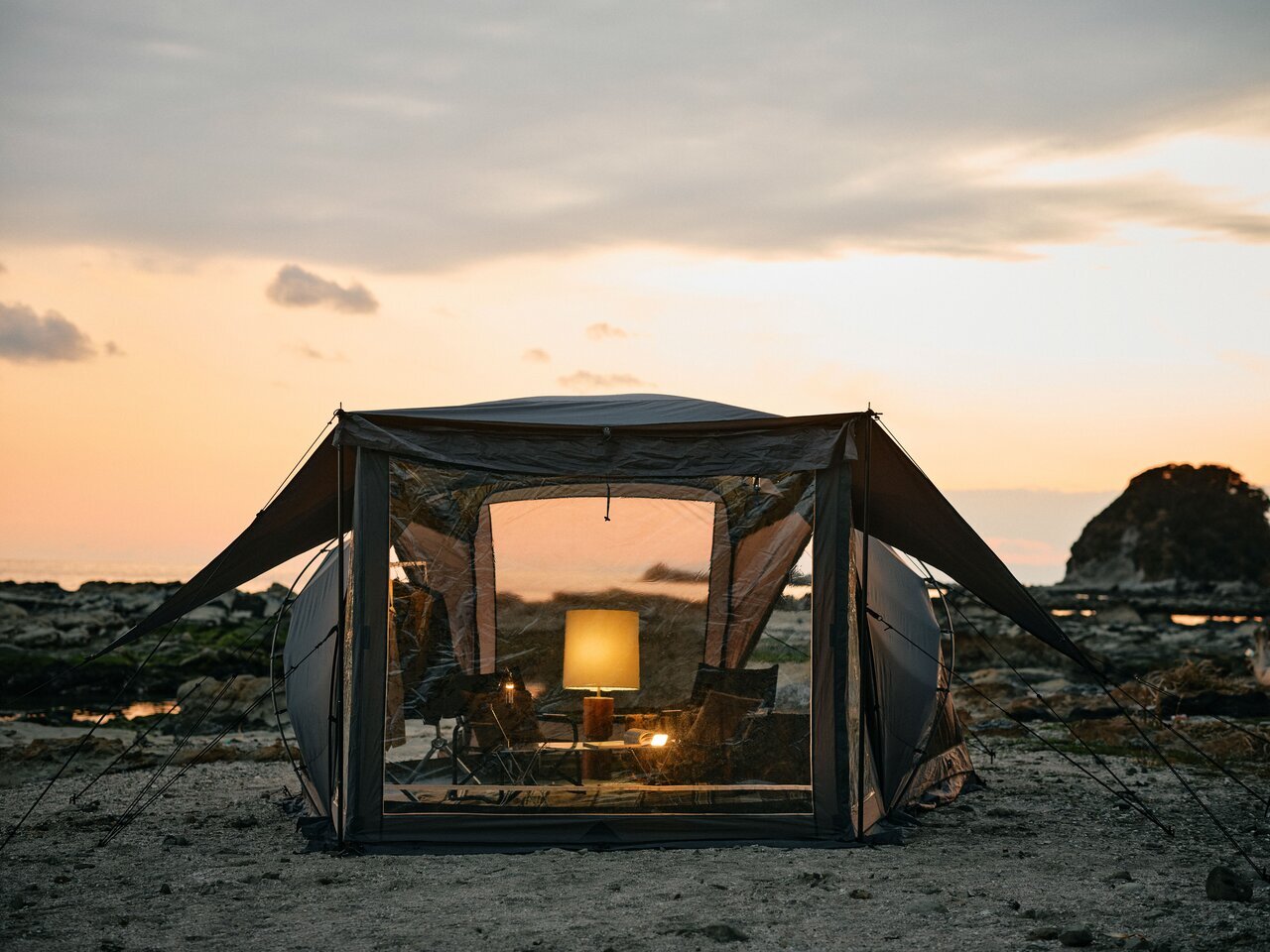 【Tokyo Craft】Expanding popular shelters! It’s perfect for combined use with portable heating and cooling systems.