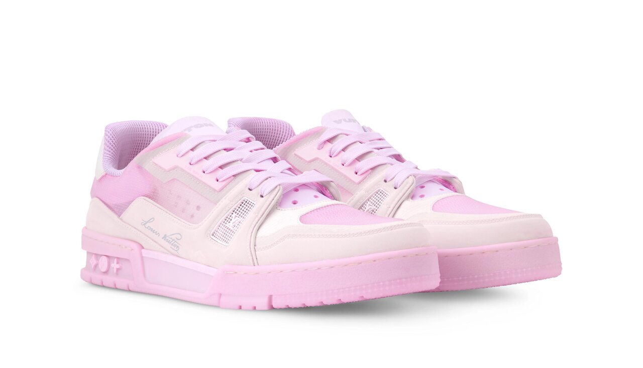 【Louis Vuitton】The star of spring coordination! Vibrant new men's sneakers, which color will you choose?