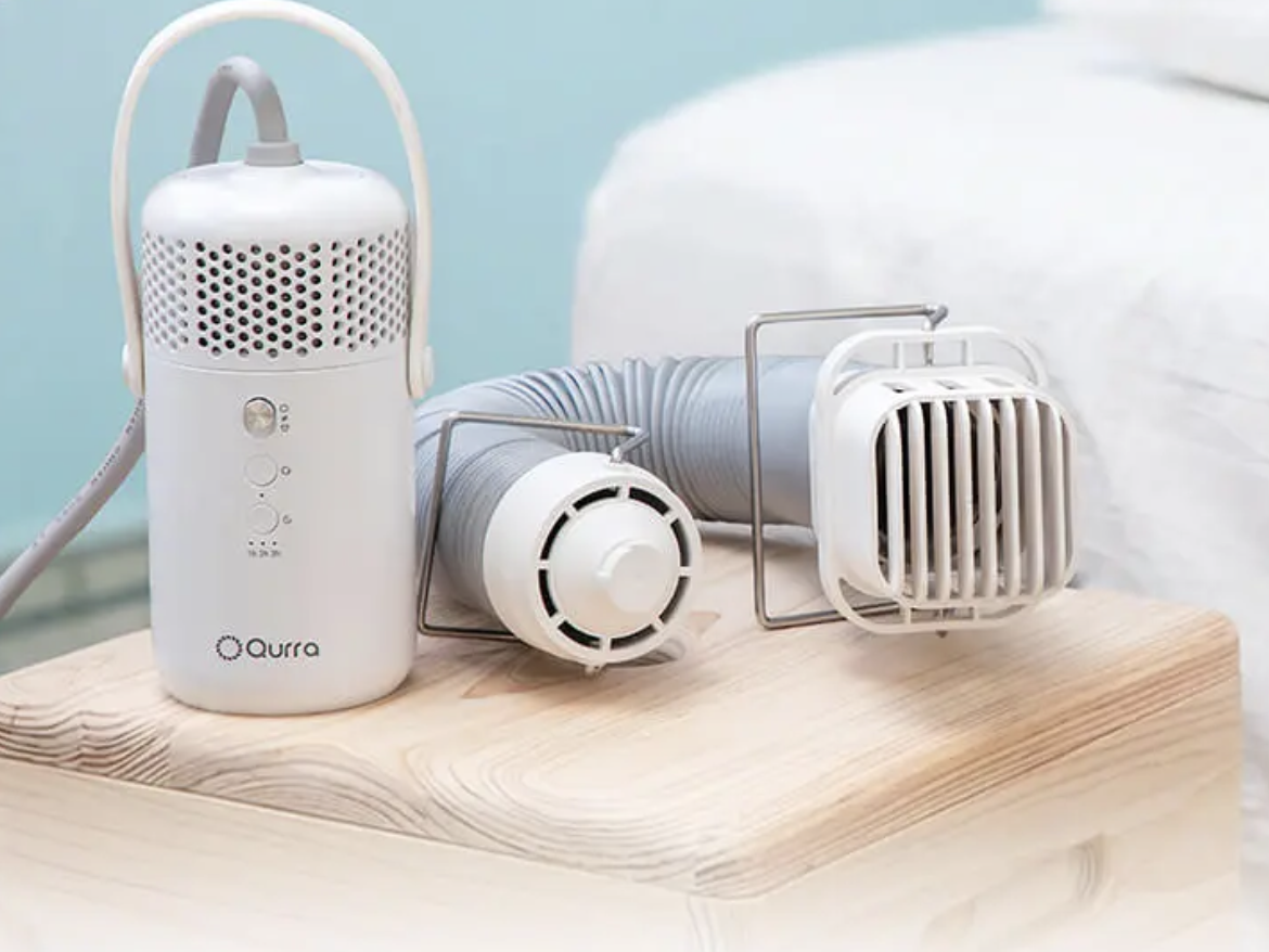 【Home Appliances】Electricity cost is only “10.8 yen” per hour! The palm-sized clothing dryer is incredibly convenient.