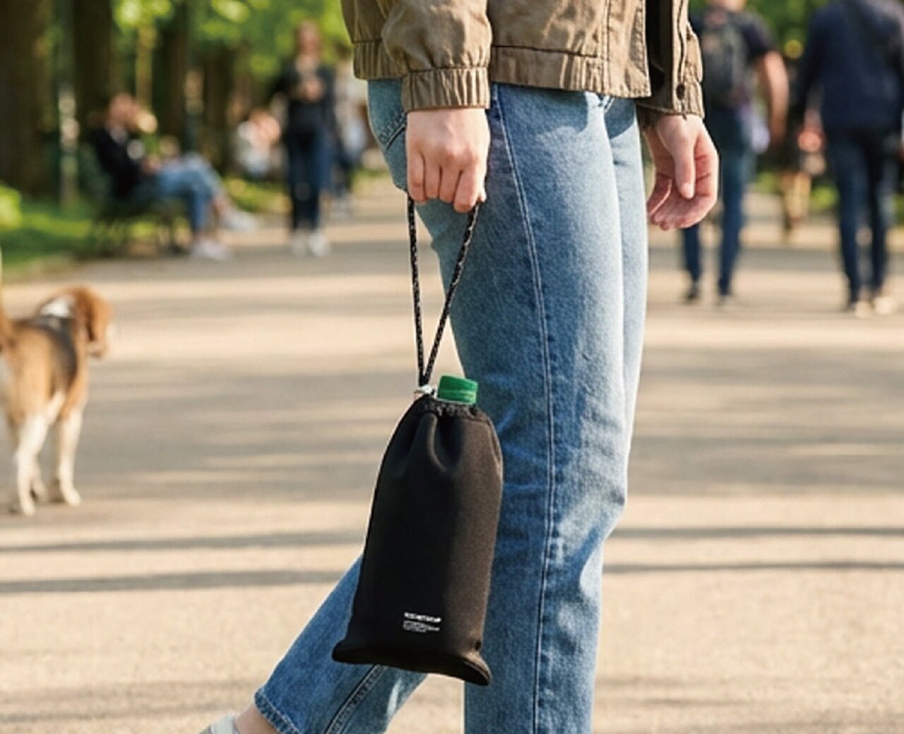 【Walking】Just drop in your purchased plastic bottle! This 5-layer case has long-lasting insulation effects.