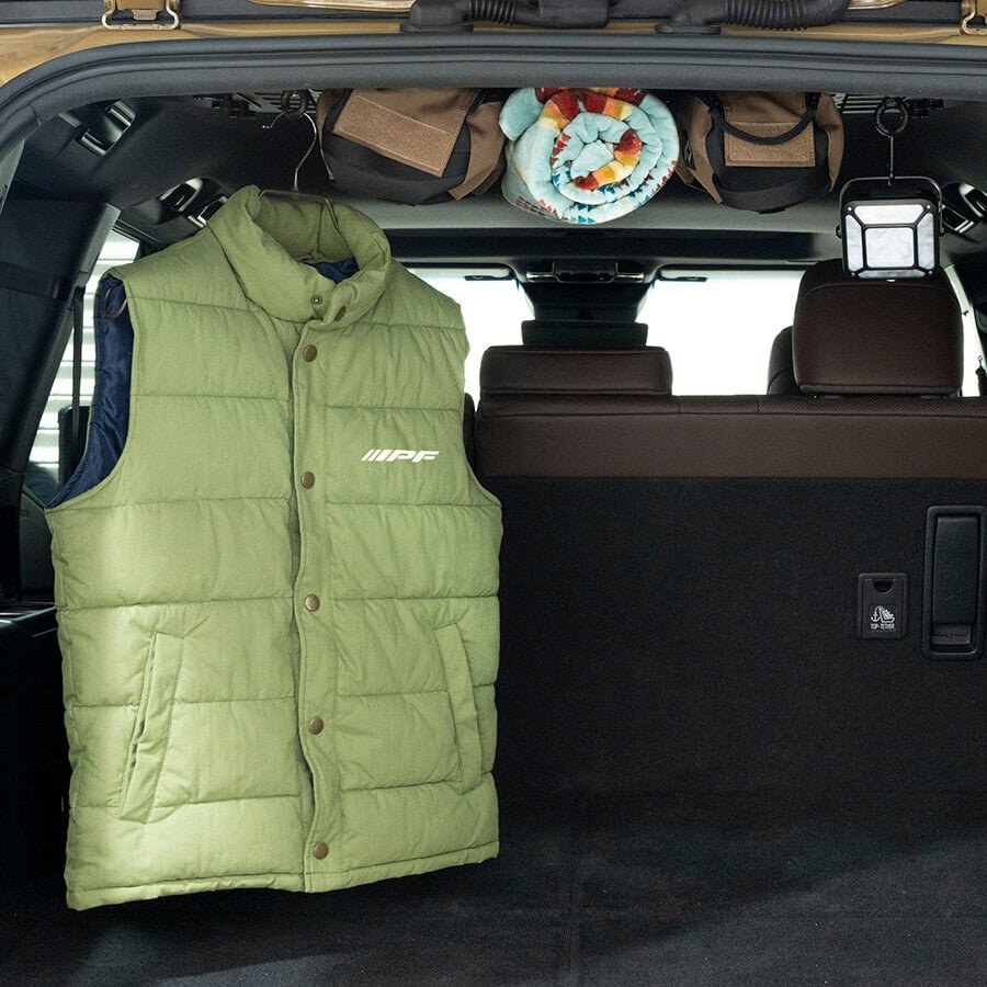 【Custom】Expanding the space of the Land Cruiser 250! Installing a roof storage panel that requires no drilling