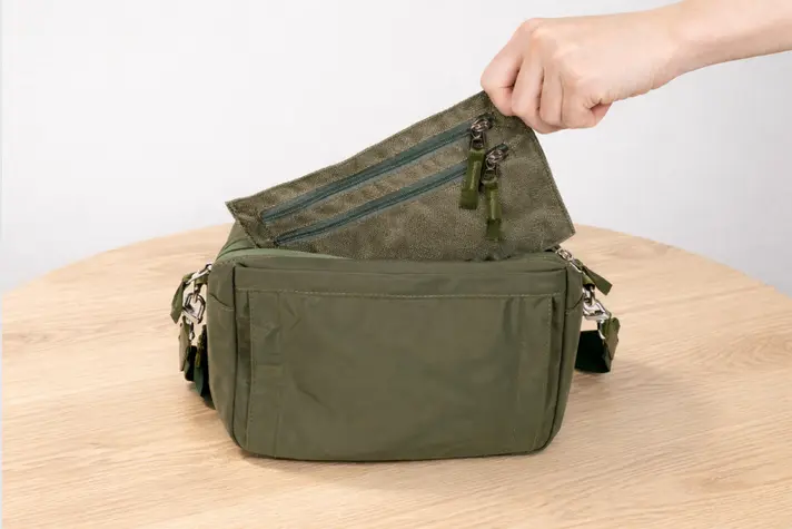 【GW Travel】Peace of mind with anti-skimming function! The detachable "2in1 pouch" is convenient