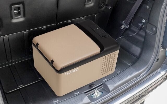 【Long car trips】Stress-free even in traffic!? A mini refrigerator that can be powered by a cigarette socket