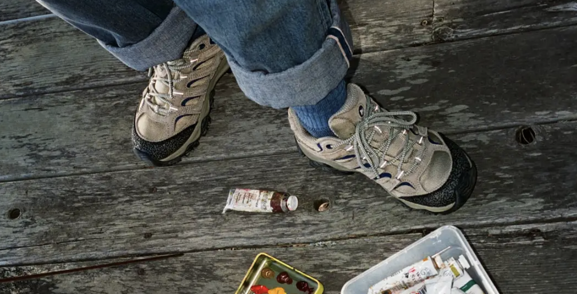 Merrell’s classic “Moab 3” × South Korean brand “KHAKIS”, which evolves into “your own pair” over time