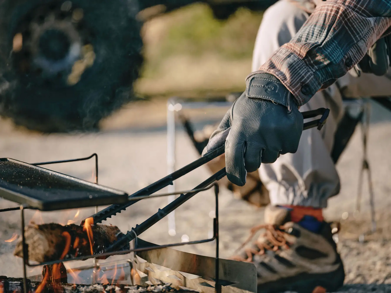 【Tokyo Craft】Pursuing operability and structural beauty! New tongs and Air Soft Cooler as partners