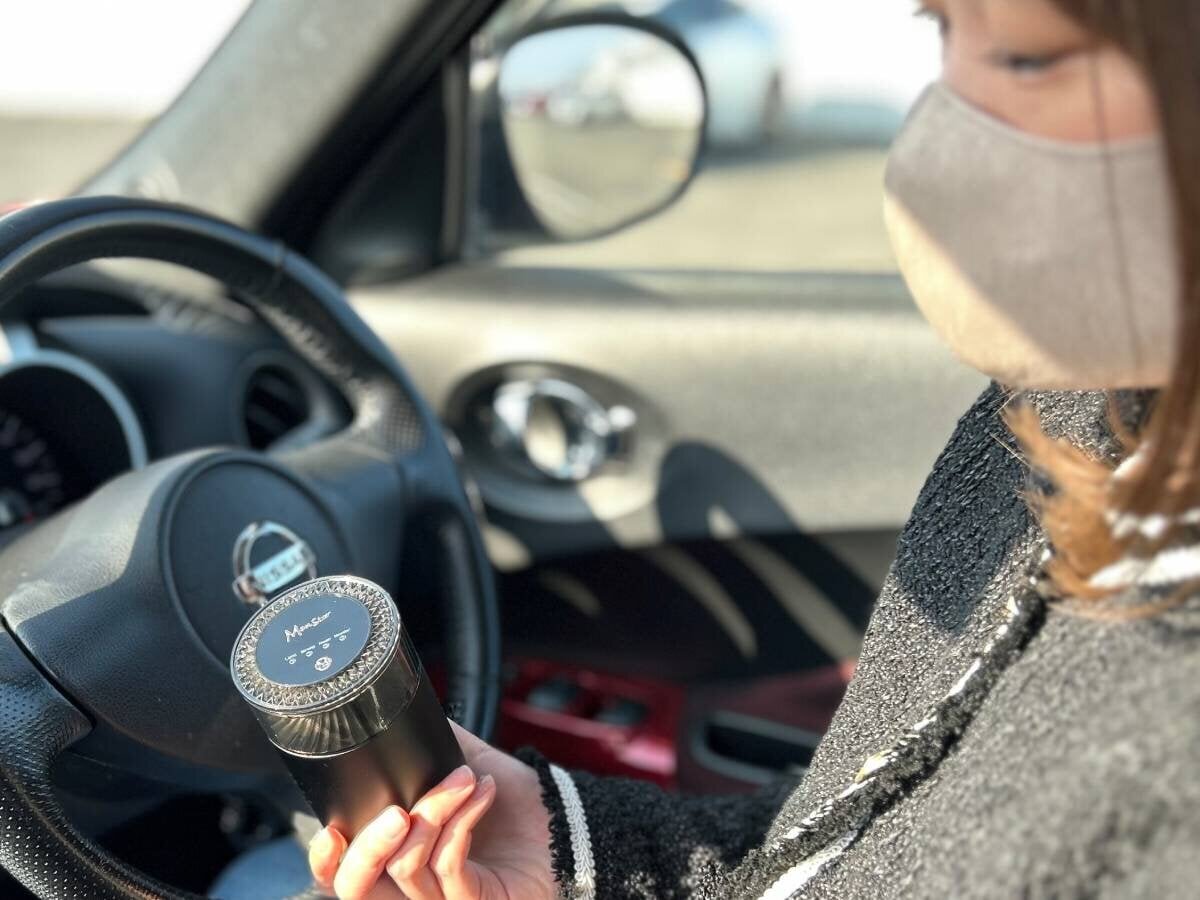 Start your new life positively with fragrance! Relax in your car and indoor space with "Breath Monster"