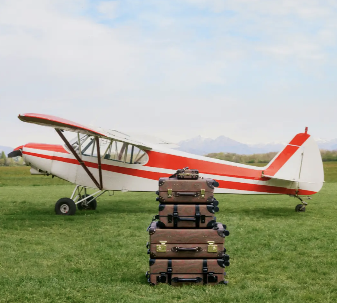 【Travel】Etro × Globe-Trotter, beautifully crafted trunks & body cases like works of art