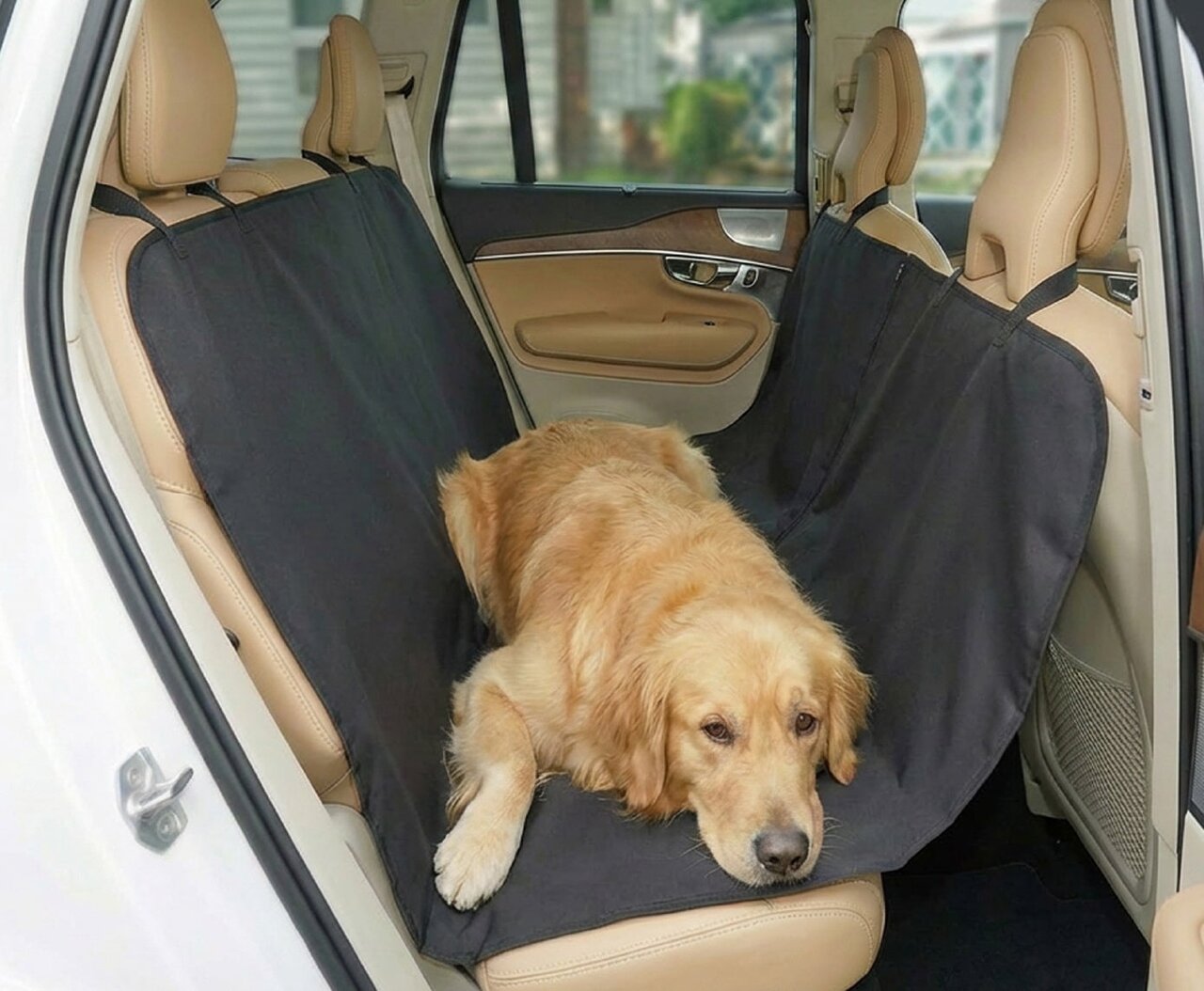 【愛犬とドライブ】汚れも揺れもカバー！後部座席をまるっと覆えるハンモック型シート