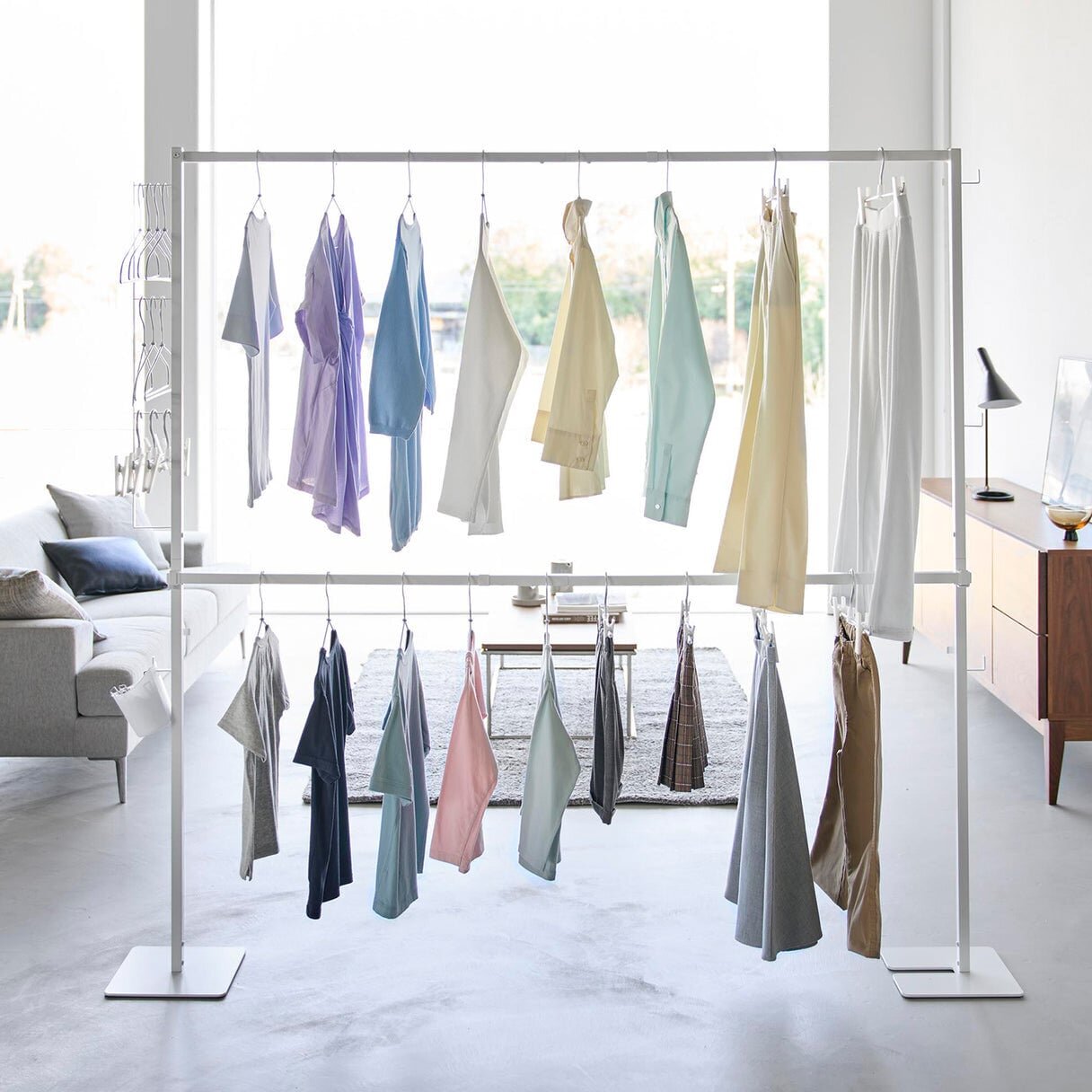 【4 Selections from Yamazaki Co., Ltd.】Get them before the rainy season! Indoor drying racks and water drainer wipers that can hold plenty