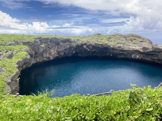 【Resort Travel Diary】30 minutes from Miyako Airport by rental car! A journey aimed at the mysterious "Tōri Pond"