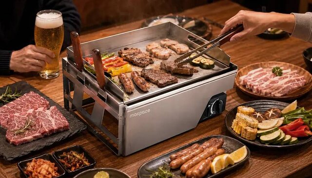 W杯を見ながら「鉄板焼き」って最高だ！折りたたみ式だから野外BBQも